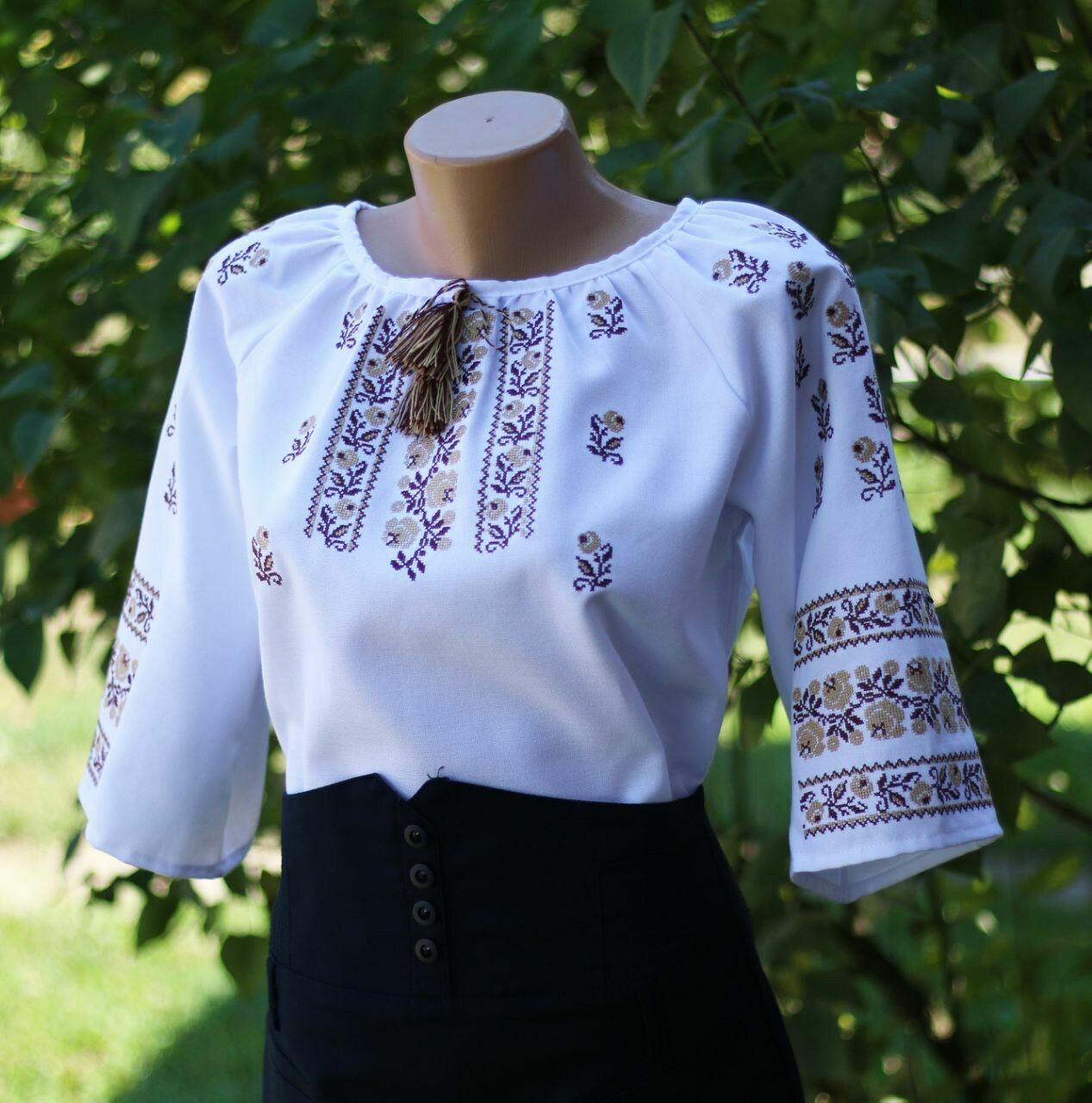 Вишиванка, жіноча вишивана блузка на домотканому полотні (Арт. 02387)