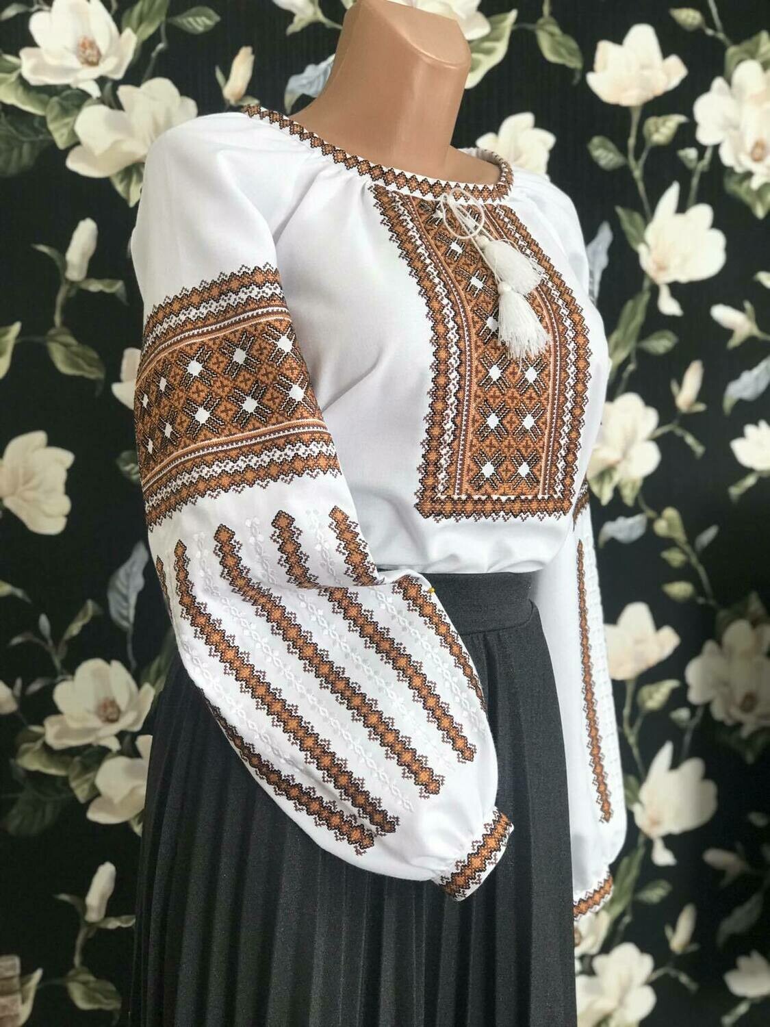 Вишиванка, жіноча вишивана блузка (Арт. 02460)