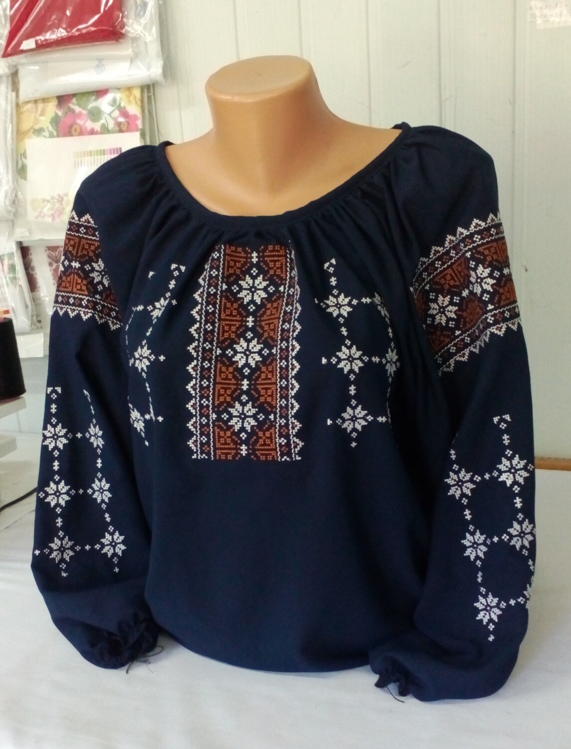 Вишиванка, жіноча вишивана блузка  (Арт. 02467)