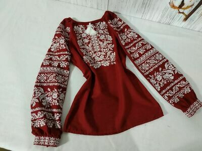 Вишиванка, жіноча вишивана блузка на бордовому домотканому (Арт. 02526)