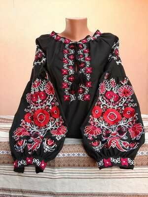 Вишиванка, жіноча вишивана блузка на чорному домотканому "Бохо" (Арт. 02562)