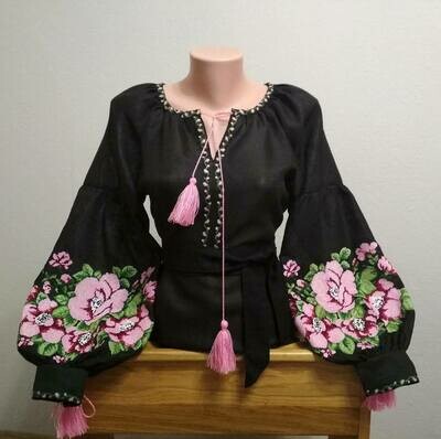 Вишиванка, жіноча вишивана блузка на чорному льоні (Арт. 02618) Вишиванка, жіноча вишивана блузка на чорному льоні (Арт. 02618)