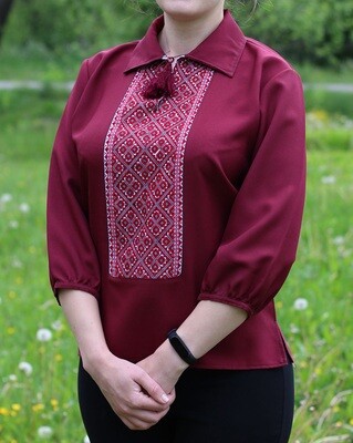 Вишиванка, жіноча вишивана блузка на бордовому домотканому (Арт. 02626)