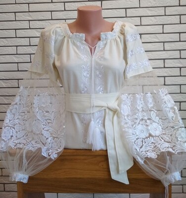 Вишиванка, жіноча вишивана блузка на молочному домотканому (Арт. 02723) Вишиванка, жіноча вишивана блузка на молочному домотканому (Арт. 02723)