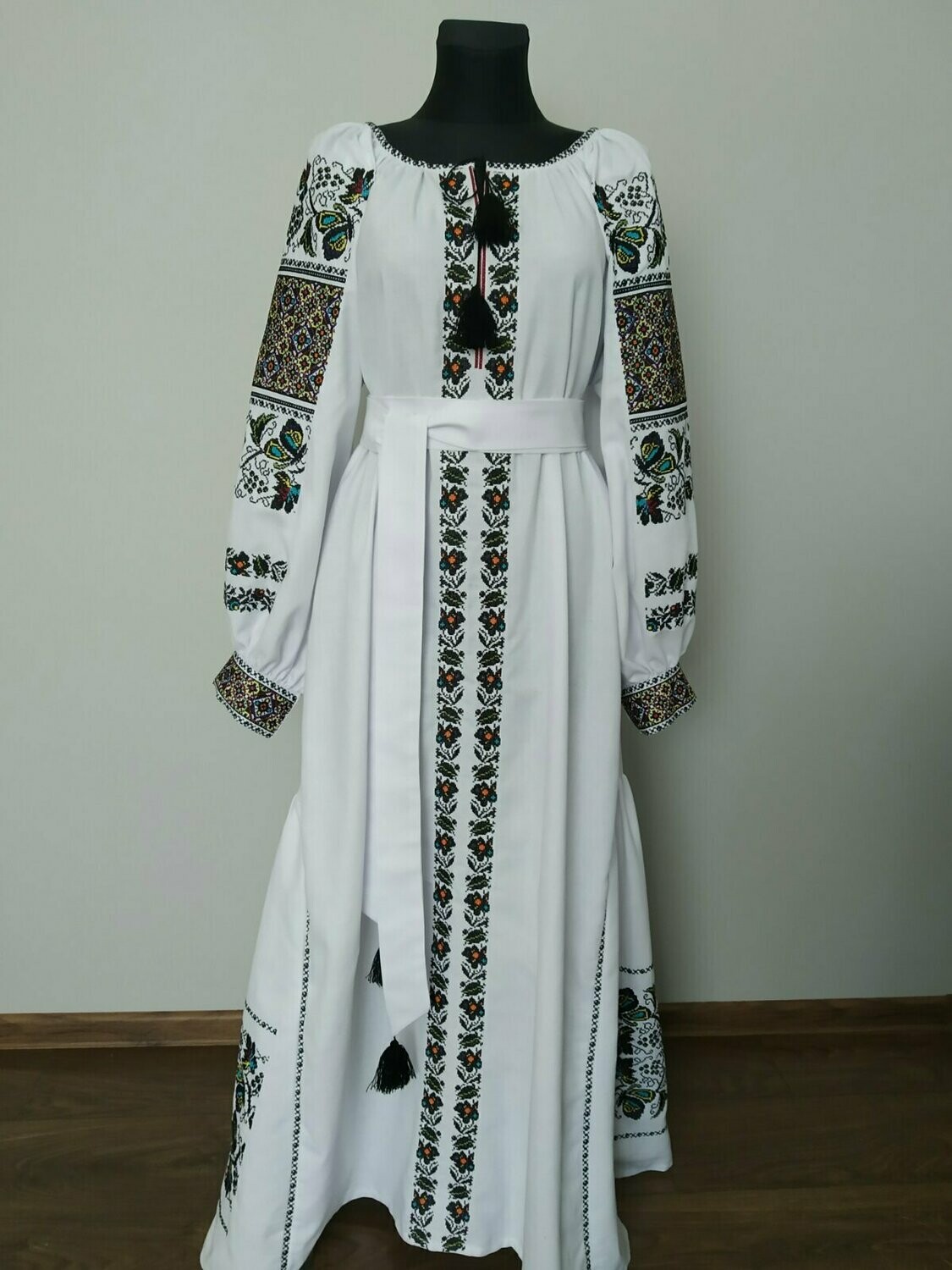 Вишиванка, жіноча вишивана сукня (Арт. 02782)