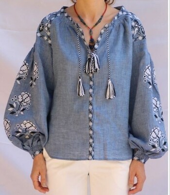 Вишиванка, жіноча вишивана блузка на джинс-льоні (Арт. 02965)