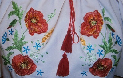 Сукня вишивана з квітами