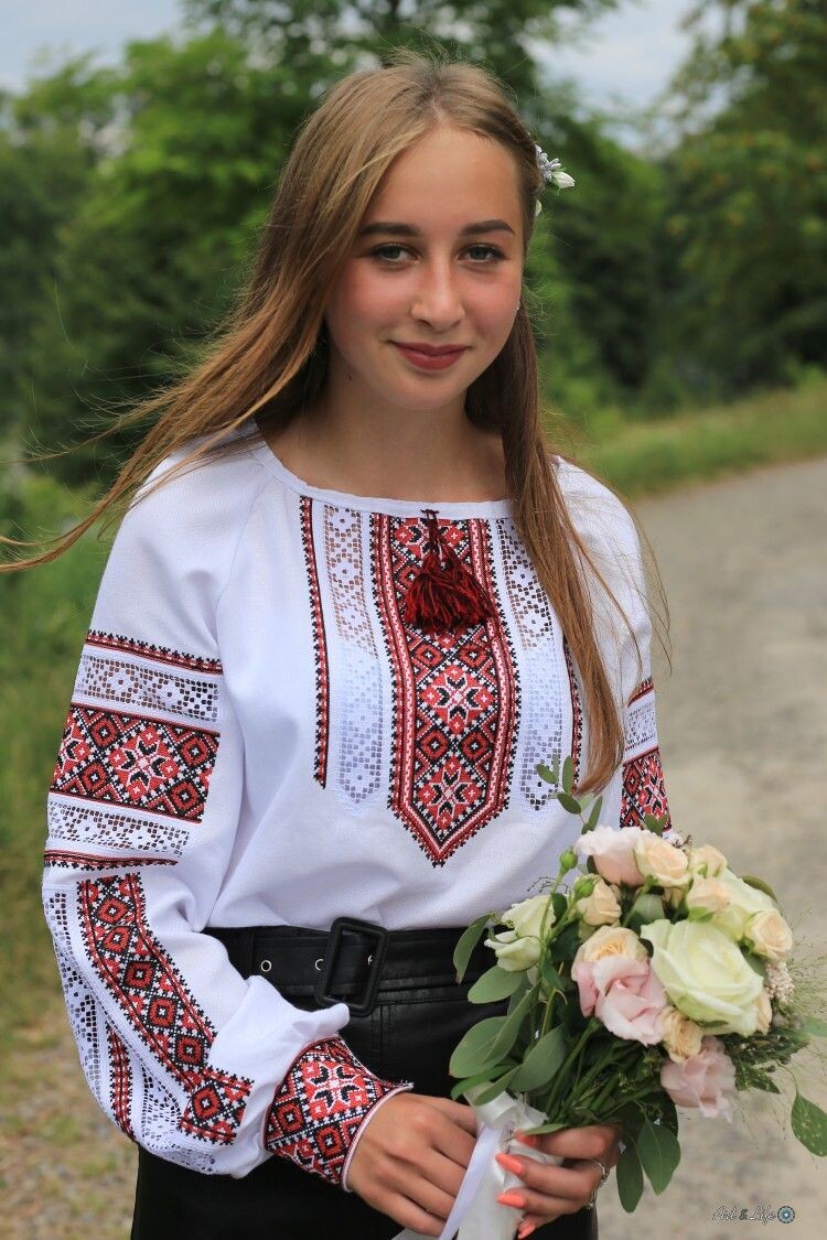 Вишиванка, жіноча вишивана блузка (Арт. 02915)