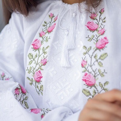 Вишиванка, жіноча вишивана блузка (Арт. 03009)