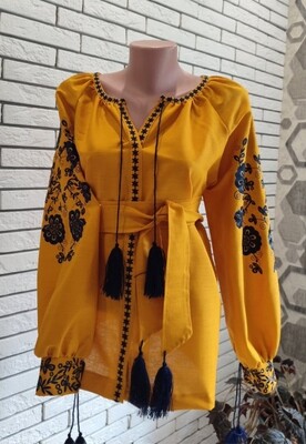 Вишиванка, жіноча вишивана блузка на жовтому домотканому (Арт. 03029)