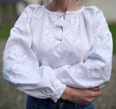 Вишиванка, жіноча вишивана блузка на домотканому полотні "Бохо" (Арт. 03066)