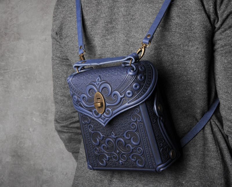 МІСЬКИЙ ЖІНОЧИЙ ШКІРЯНИЙ РЮКЗАК, МАЛЕНЬКИЙ СТИЛЬНИЙ РЮКЗАК, РУЧНА РОБОТА (Арт 03339) МІСЬКИЙ ЖІНОЧИЙ ШКІРЯНИЙ РЮКЗАК, МАЛЕНЬКИЙ СТИЛЬНИЙ РЮКЗАК, РУЧНА РОБОТА (Арт 03339)