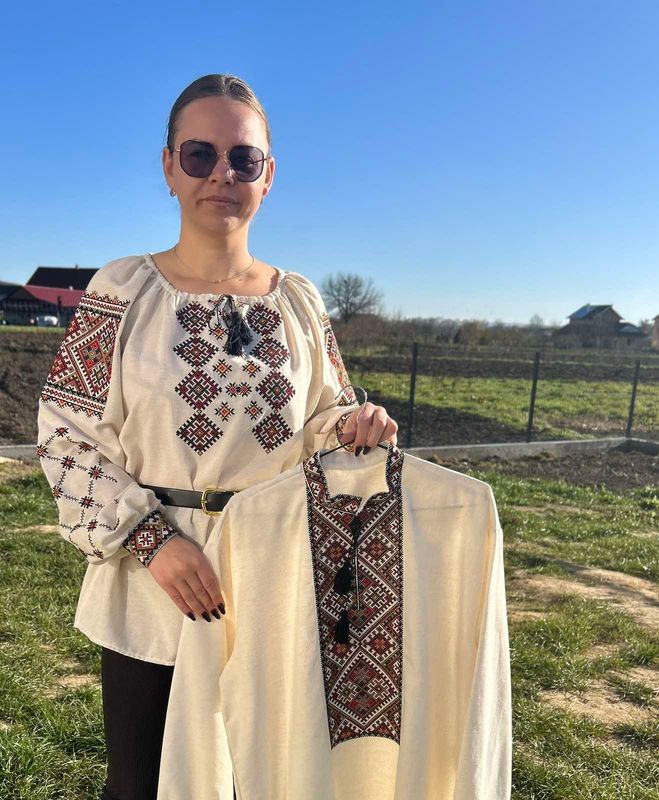 Пара вишиванок, жіноча та чоловіча вишиванка - комплект вишиванок для чоловіка і жінки (Арт. 03428) Пара вишиванок, жіноча та чоловіча вишиванка - комплект вишиванок для чоловіка і жінки (Арт. 03428)