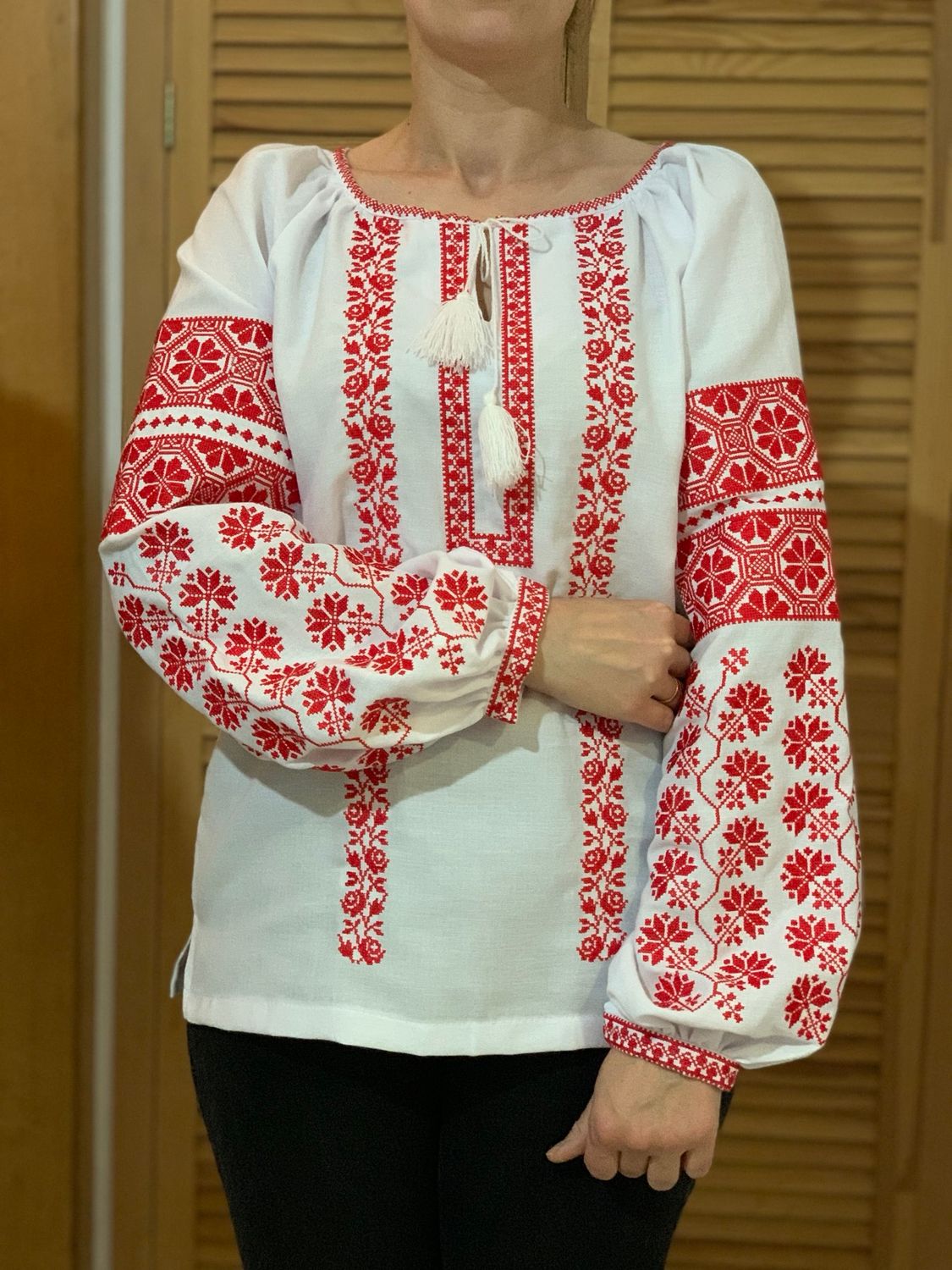 Вишиванка, жіноча вишивана блузка на домотканому полотні (Арт. 03430)