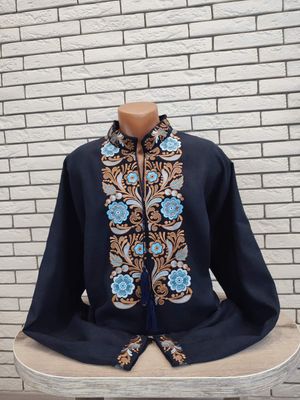 Вишиванка чоловіча червоними нитками по чорному полотні (Арт. 03445)