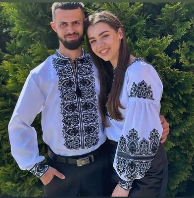 Пара вишиванок, жіноча та чоловіча вишиванка. Комплект вишиванок (Арт. 03488)