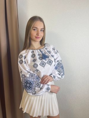 Вишиванка, жіноча вишивана блузка на домотканому полотні (Арт. 03552)