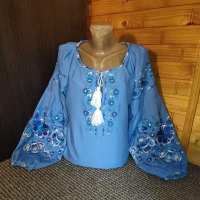 Вишиванка, жіноча вишивана блузка на блакитному домотканому "Бохо" (Арт. 03636)