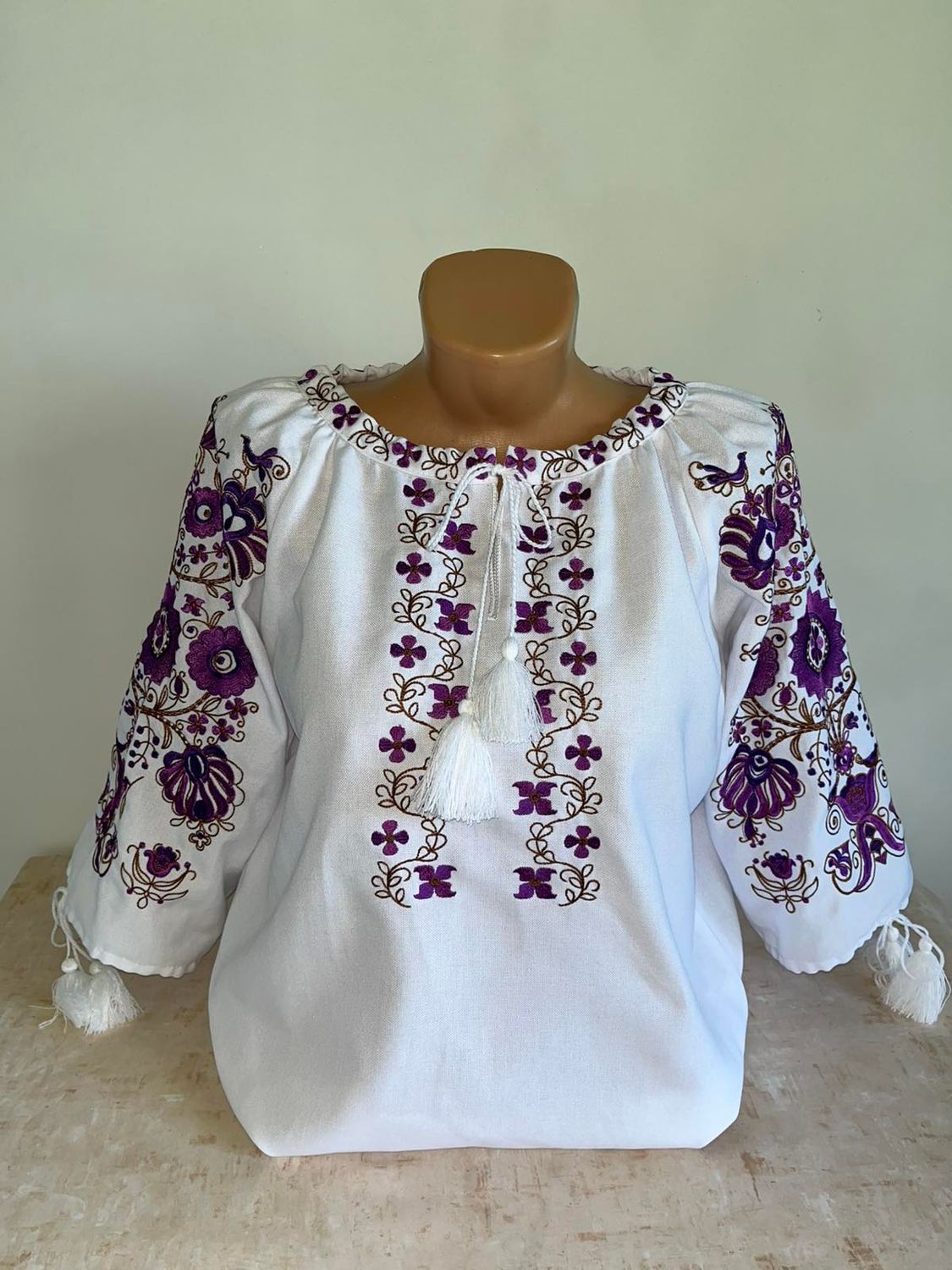 Вишиванка, жіноча вишивана блузка на домотканому полотні (Арт. 03639)