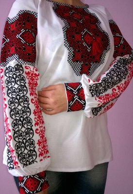 Вишиванка жіноча, блузка з унікальним орнаментом (Арт. 01904)
