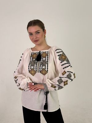 Вишиванка, жіноча вишивана блузка на сірому домотканому полотні (Арт. 03392) Вишиванка, жіноча вишивана блузка на сірому домотканому полотні (Арт. 03392)