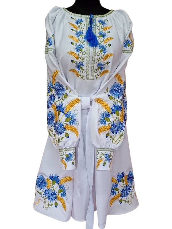 Вишиванка жіноча, сукня вишивана на білому домотканому полотні (Арт. 03704)