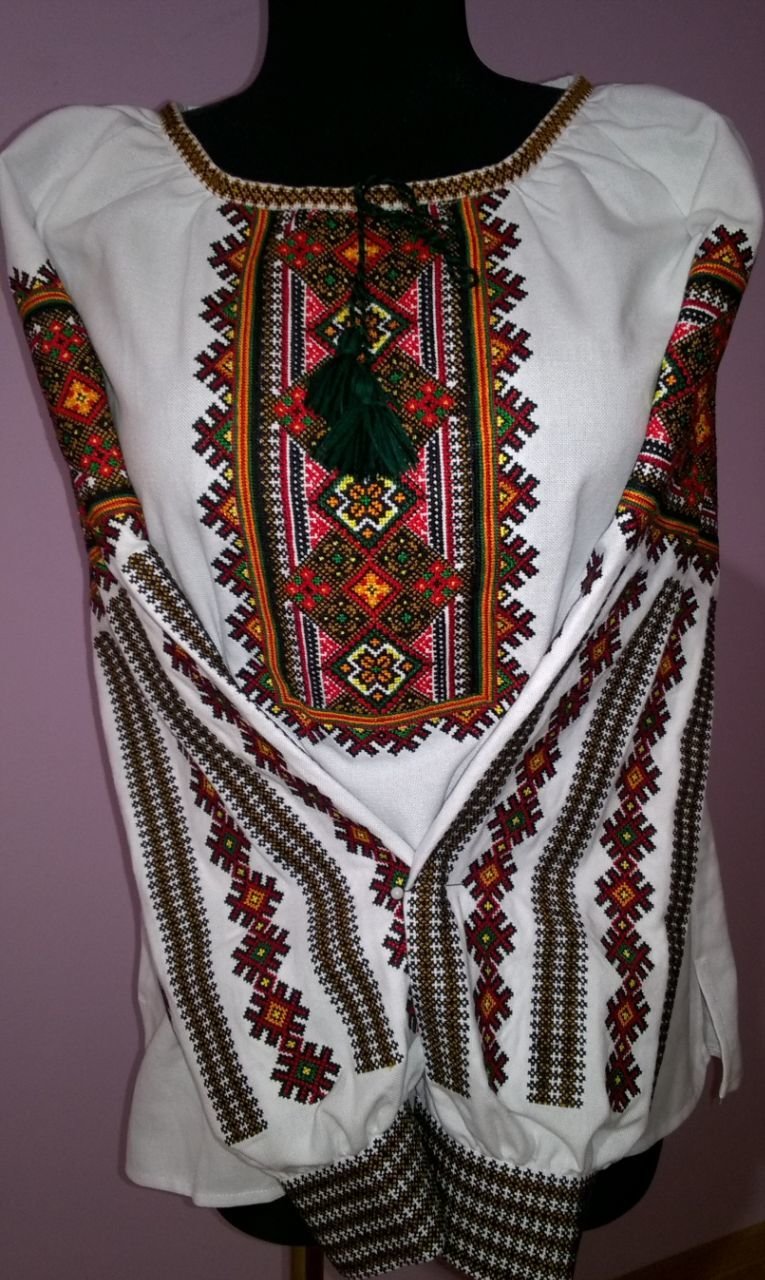 Вишиванка жіноча, блузка з унікальним орнаментом (Арт. 01957)