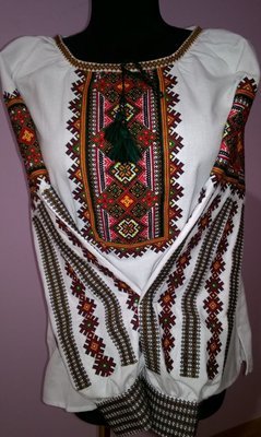 Вишиванка жіноча, блузка з унікальним орнаментом (Арт. 01957)
