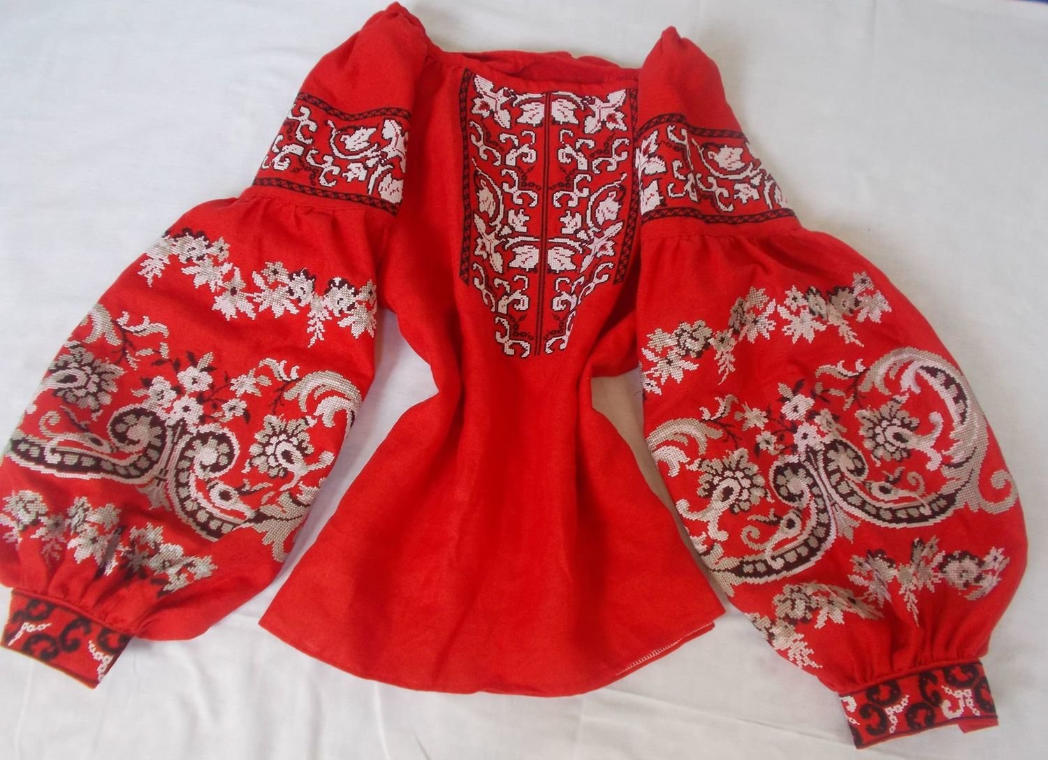 Вишиванка, жіноча вишивана блузка на червоному льоні &quot;Бохо&quot; (Арт. 02079)