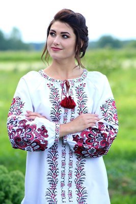 Вишиванка, жіноча вишивана блузка на домотканому полотні (Арт. 02071)