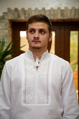 Вишиванка ручної роботи, чоловіча сорочка білим по білому (Арт. 00228)
