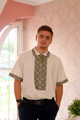 Вишиванка ручної роботи, чоловіча на льоні "Щит Перуна" (Арт. 00937)