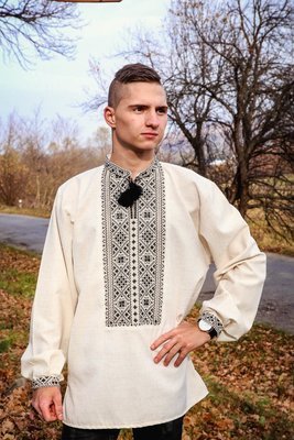 Вишиванка чоловіча чорними нитками на сірому льоні (Арт. 00196)