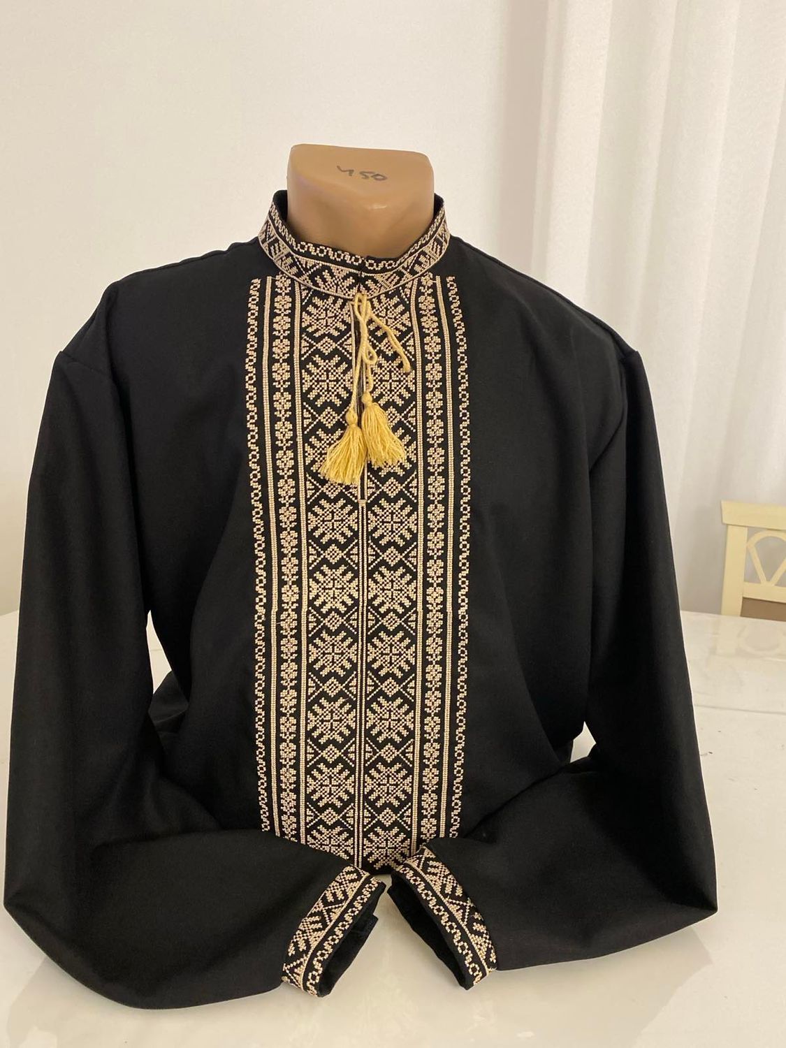 Вишиванка, чоловіча вишита сорочка на чорному домотканому (Арт. 03841)