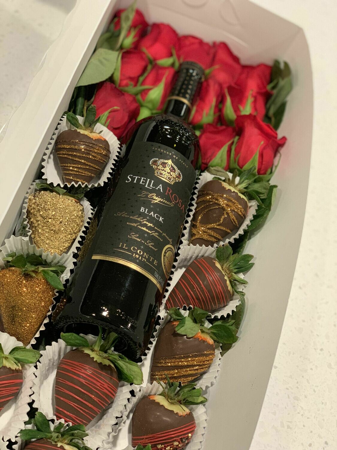 Roses, Strawberries & Wine Box