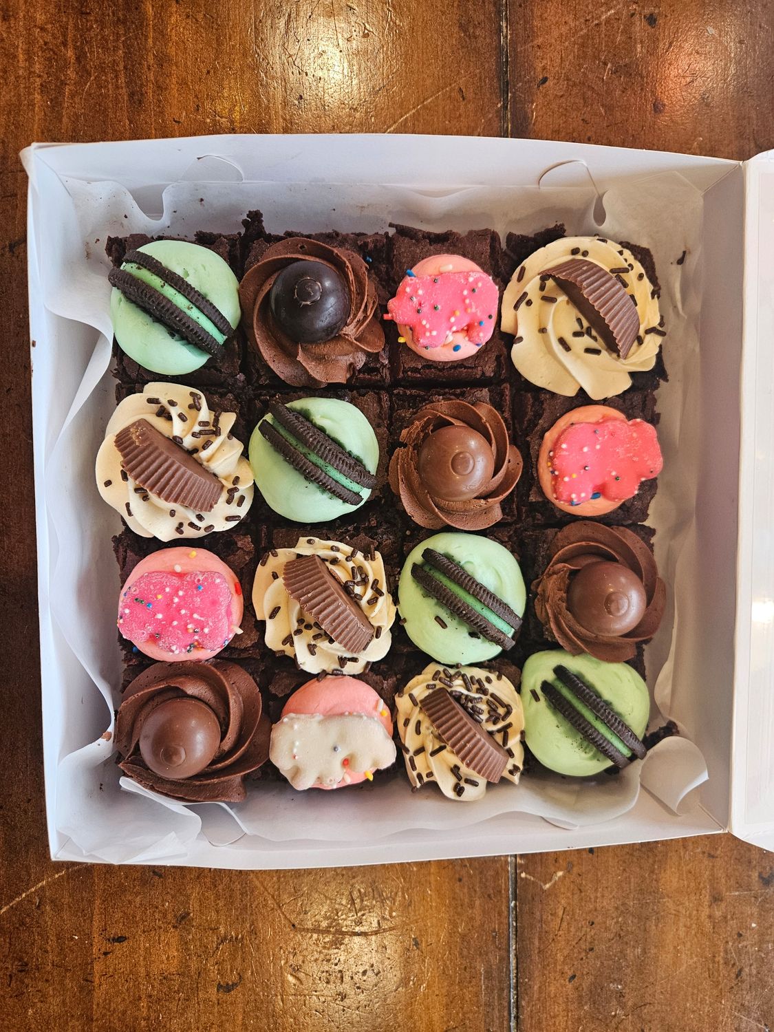Assorted brownie box