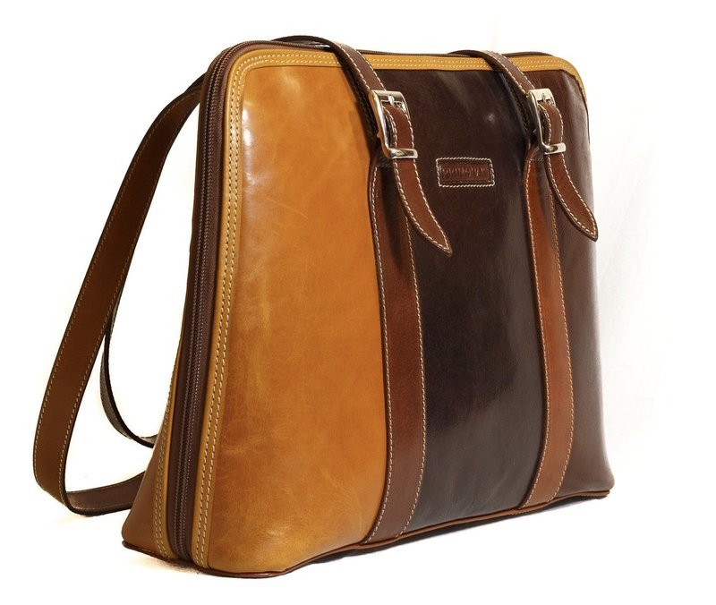 Riley Shoulder Bag
