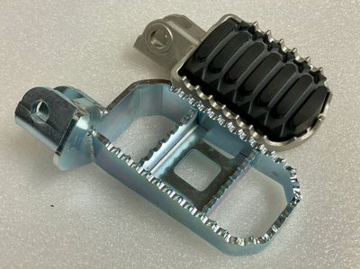 JNS Engineering CF Moto Ibex 450 / 450MT Lowered Foot Pegs