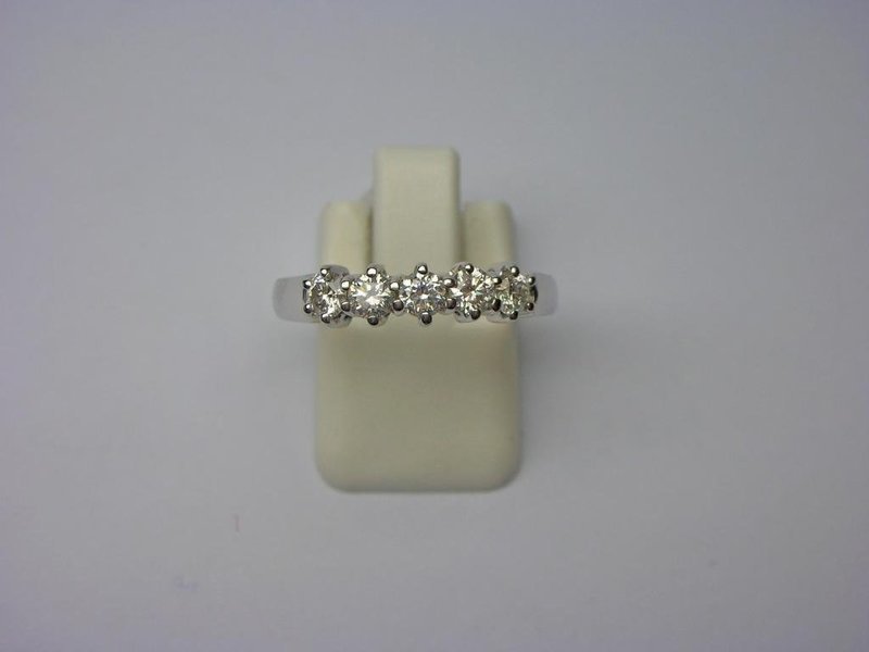 CINQUILLO SEIS GARRAS