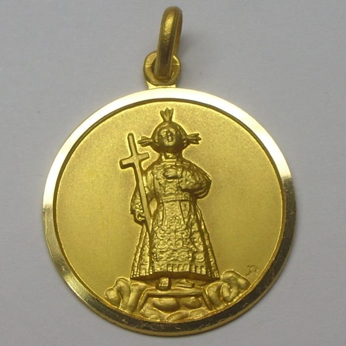 MEDALLA DEL NIÑO DEL REMEDIO
