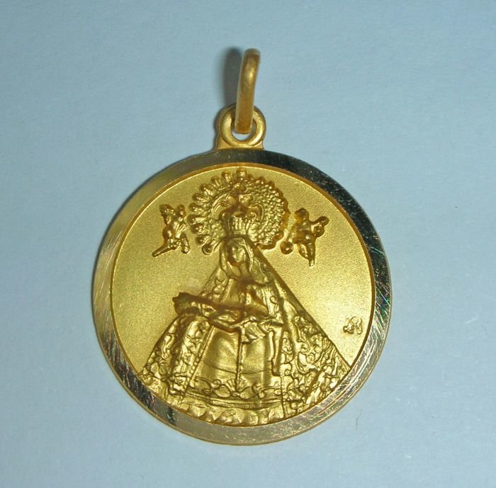 MEDALLA DE LA VIRGEN DE ÁFRICA