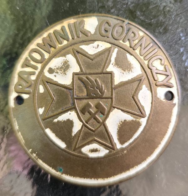 Znaczek z hełmu ratownika górniczego w L.W. "Bogdanka"
