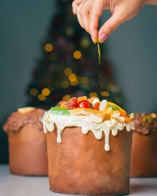 Cake Decorating