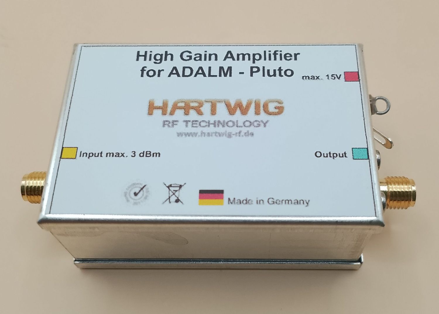 ADALM Pluto,High Gain Driver Amplifier, 400 MHz to 2,5 GHz