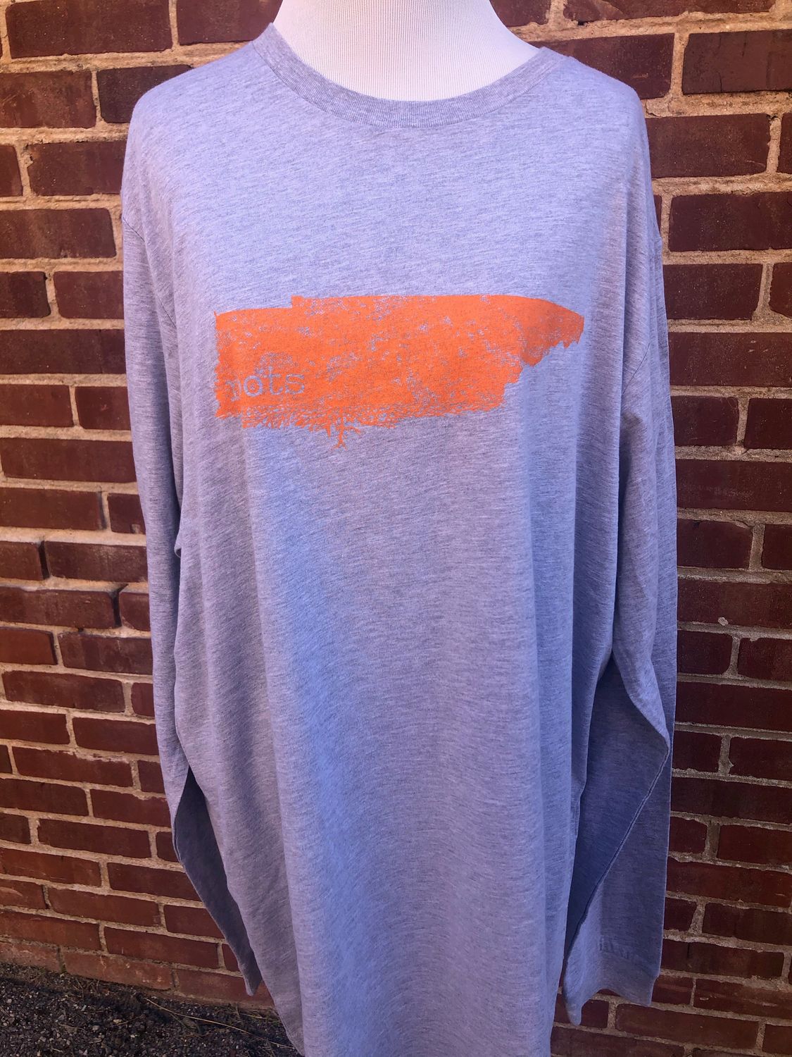 CLEARANCE- Long Sleeve 2XL Tennessee Roots Tee