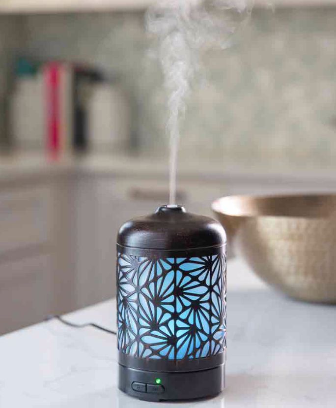 Bronze Palmette Essential Oil Diffuser