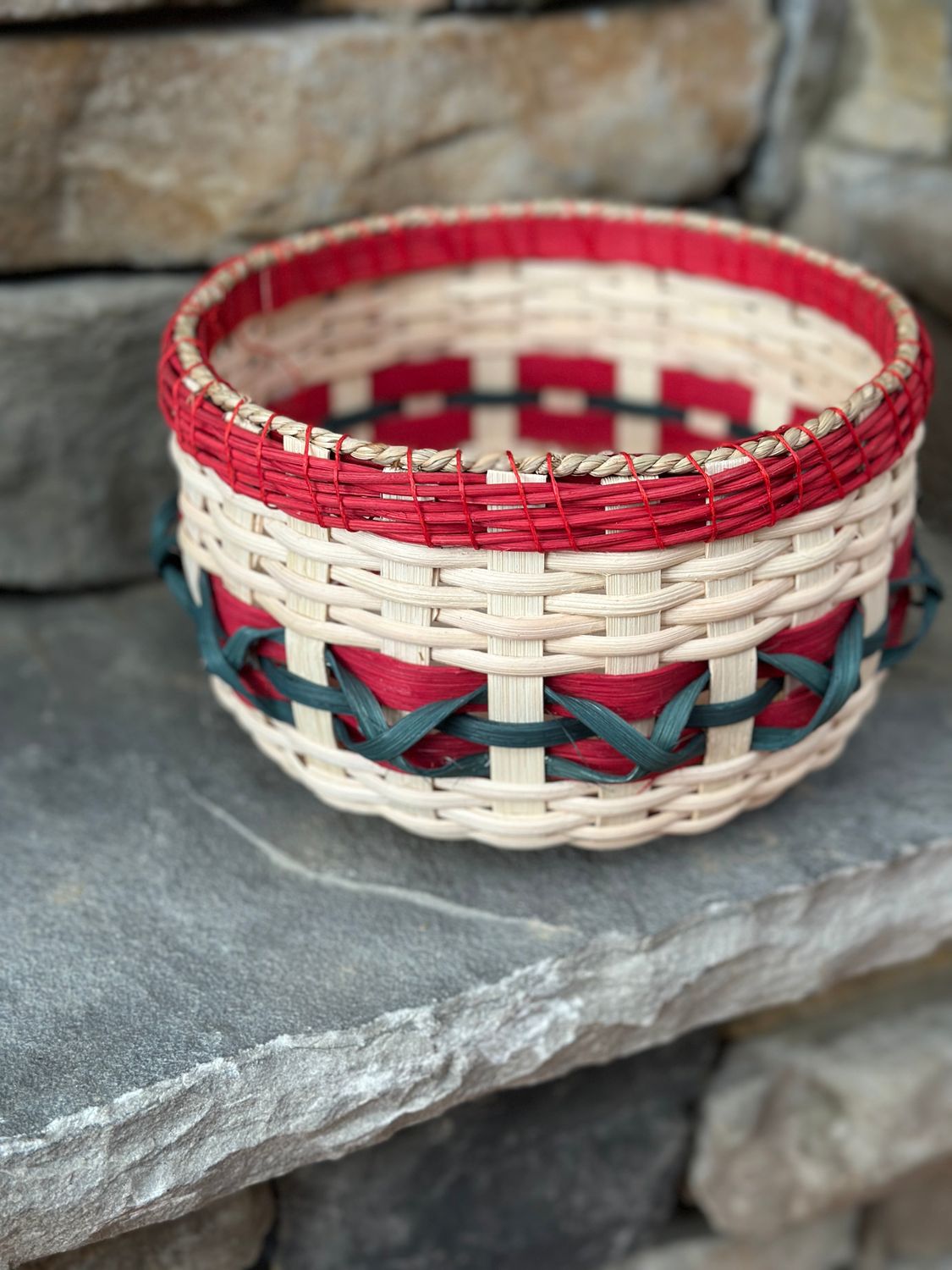 Christmas Crosses Round Bowl