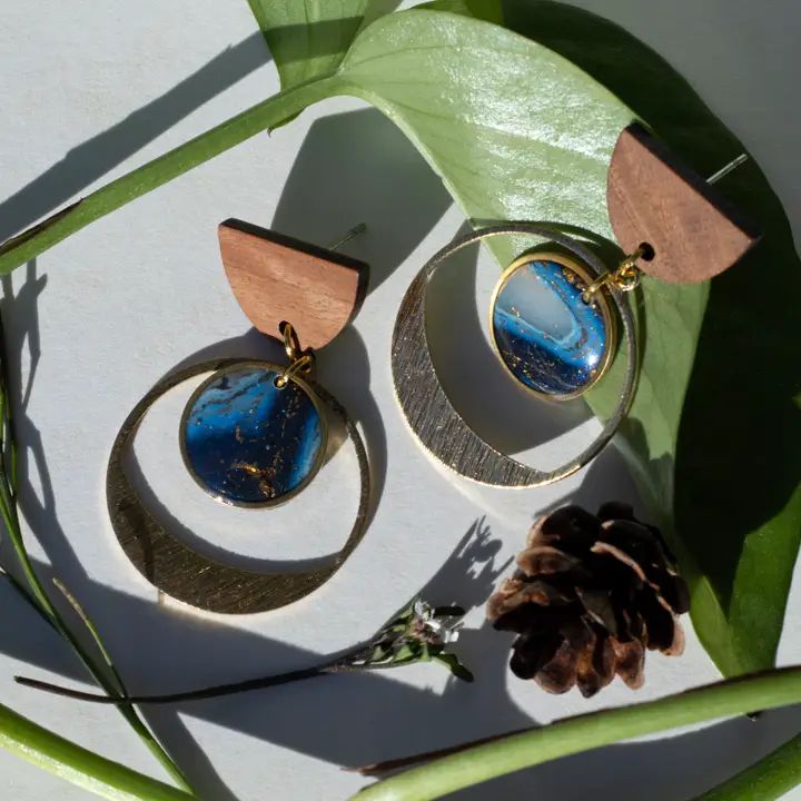 Circle in Circle Agate Earrings - Blue