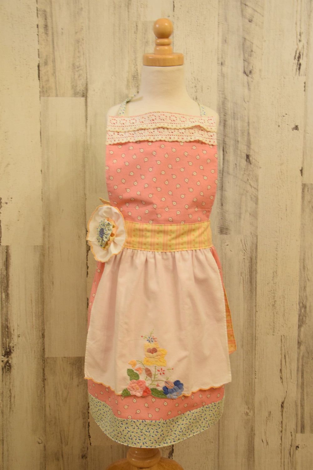 Girls Apron with Vintage Tea Towel &amp; Lace in Pinks