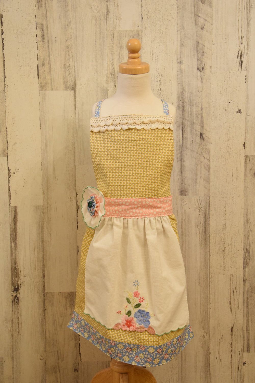 Girls Apron with Vintage Tea Towel &amp; Lace in Yellows
